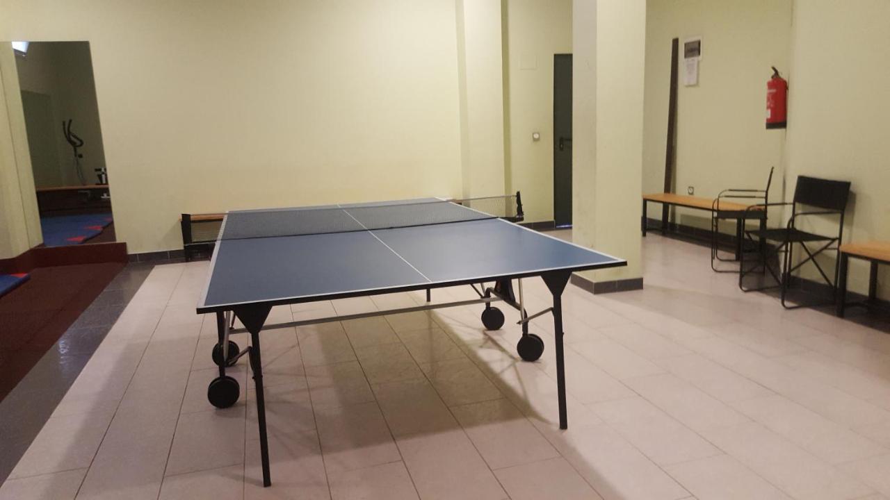 オビエドPiso Zona Hospital 6 Personasアパートメント エクステリア 写真