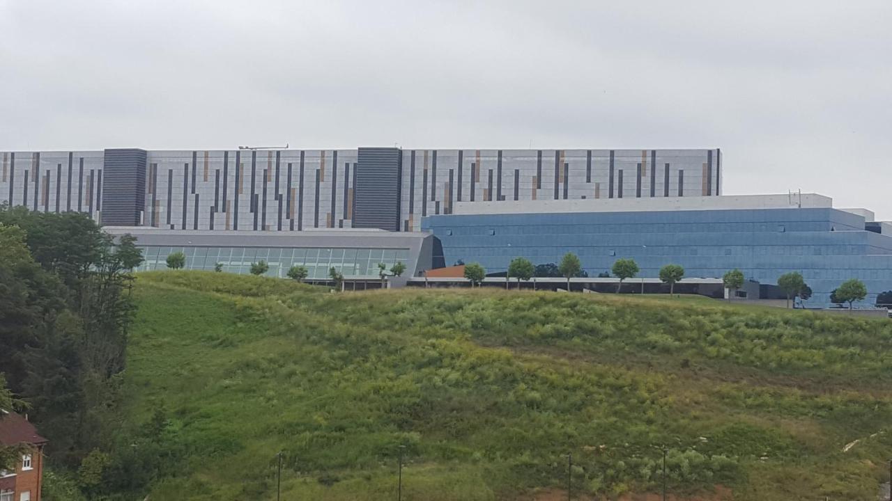 オビエドPiso Zona Hospital 6 Personasアパートメント エクステリア 写真
